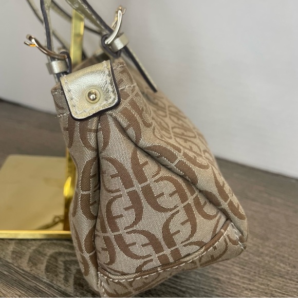 Fossil Vintage Brown Shoulder Bag. Hobo style. Pre-owned. Great condition. - Picture 5 of 15